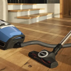 Miele Bagless Vacuum Cleaners>Blizzard CX1 TurboTeam PowerLine