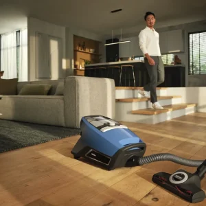 Miele Bagless Vacuum Cleaners>Blizzard CX1 TurboTeam PowerLine