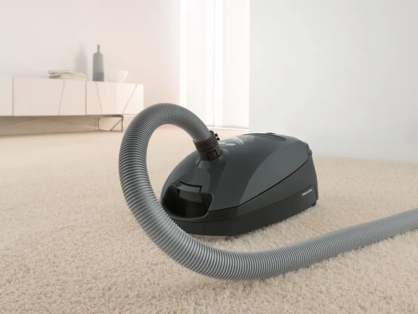 Miele Canister Vacuum Cleaners With Bag>Classic C1 Pure Suction PowerLine - SBAN0