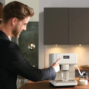 Miele Countertop Coffee Machines>CM 6360 MilkPerfection