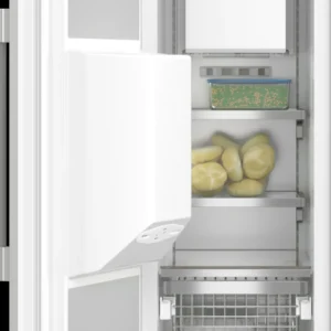 Miele Built-In Freezers | Mastercool>F 2472 SF