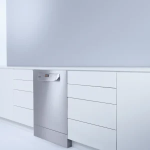 Miele Pro For The Home Accessories>Plinth panel